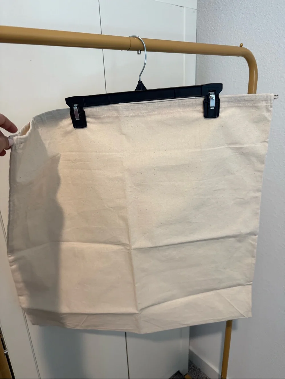 Tory Burch Cream dust bag Drawstring